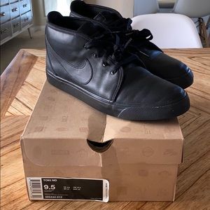 Nike Toki ND men’s size 9.5